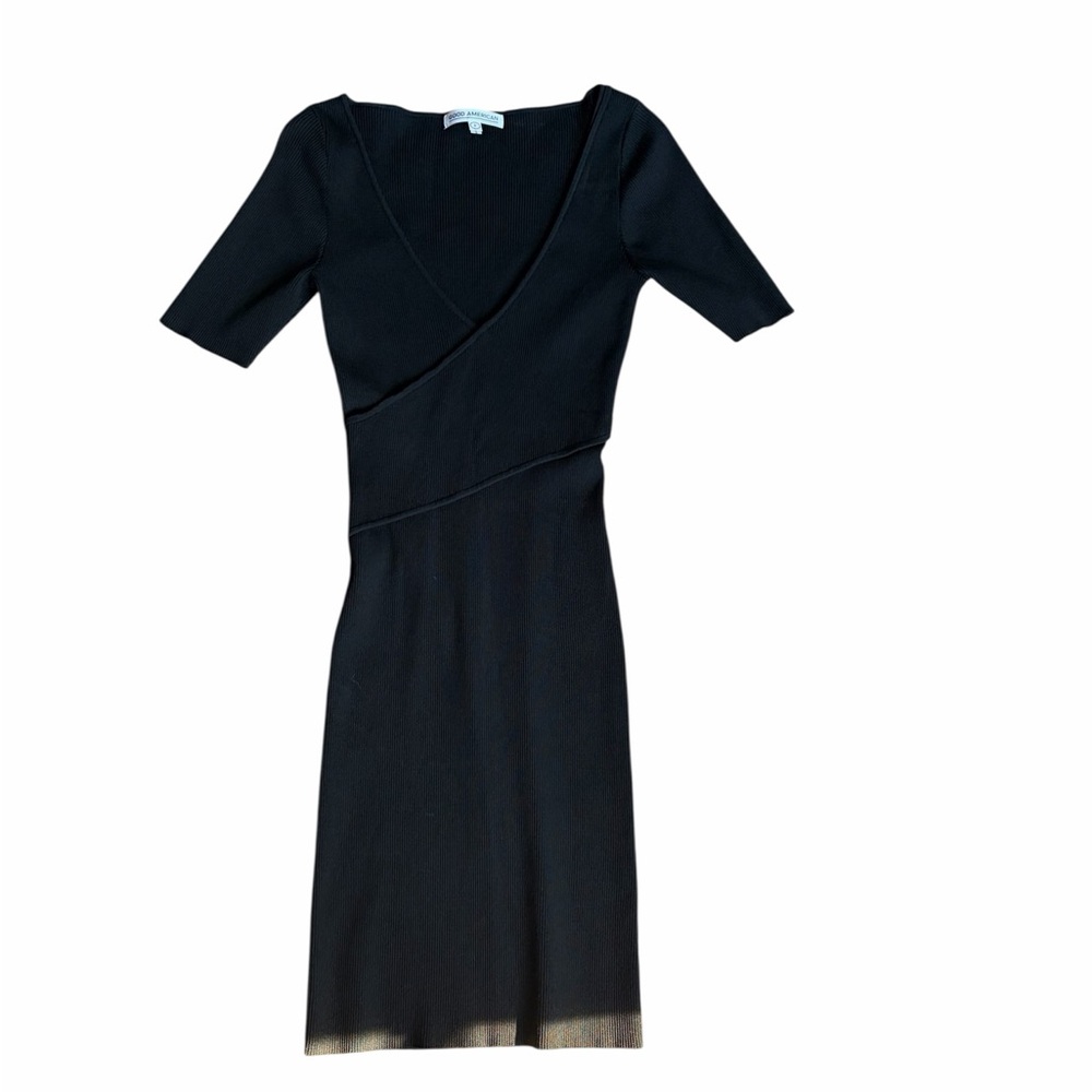 Good American Black Ribbed Fabric

Good American size 2

Only worn once